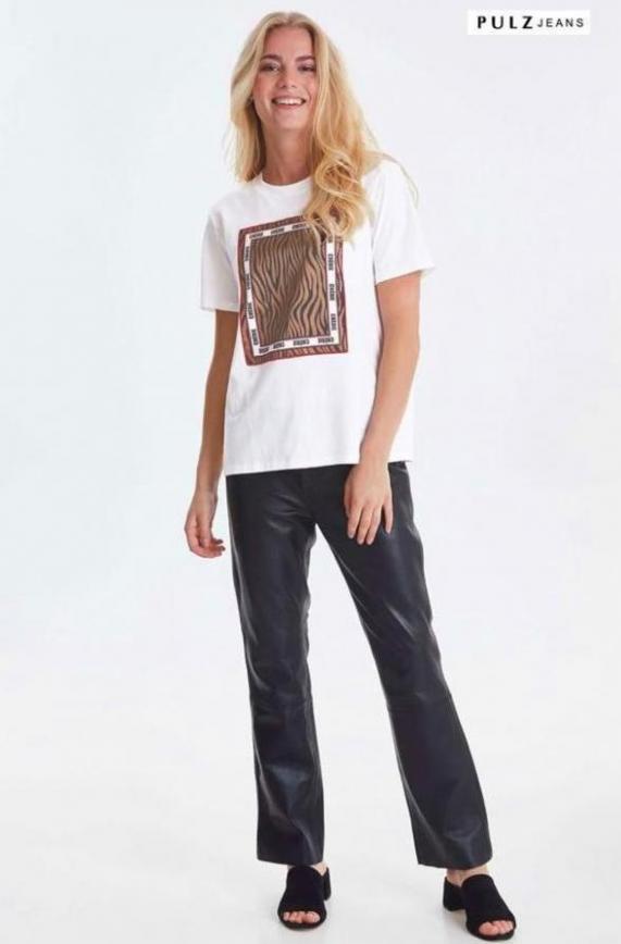 Toppe & t-shirts . Pulz Jeans (2020-02-10-2020-02-10)