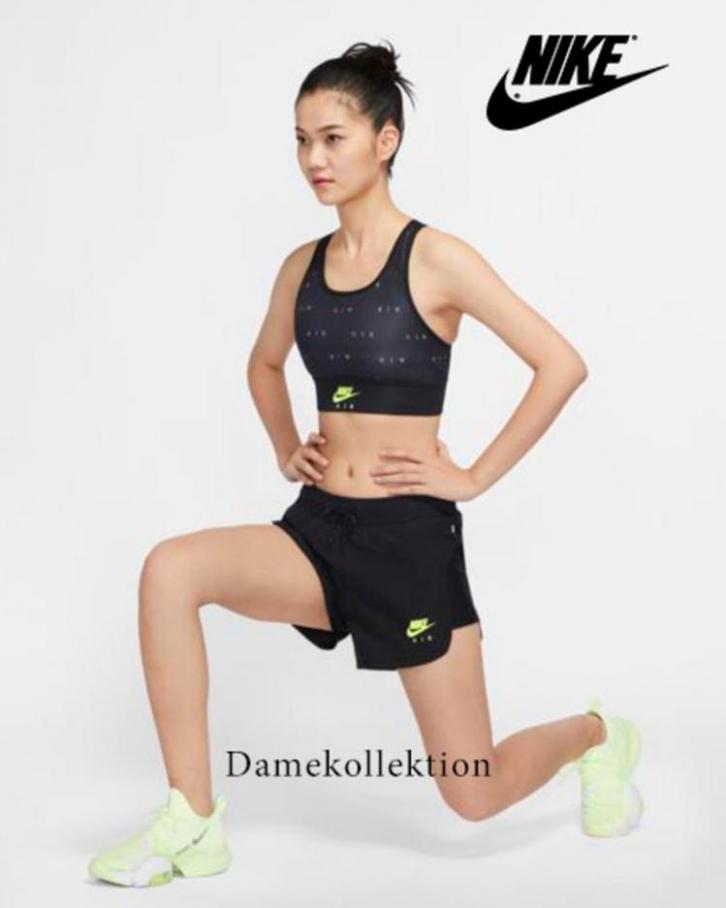 Damekollektion . Nike (2020-09-30-2020-09-30)