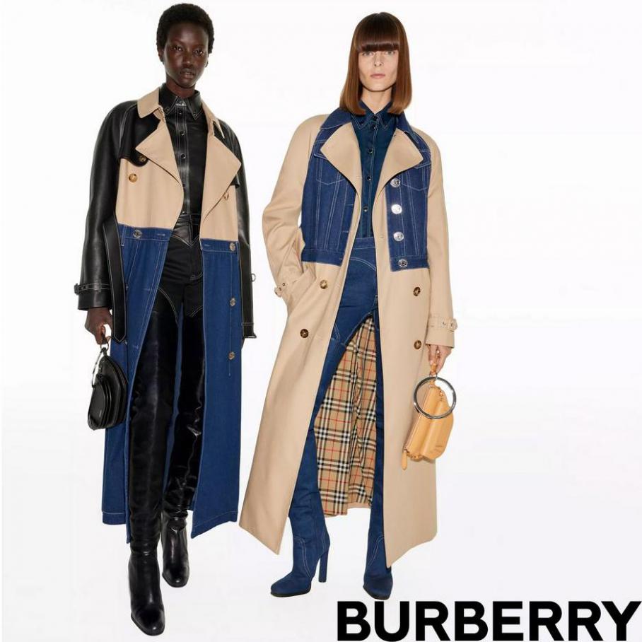 Woman Collection SS21 . Burberry (2021-05-31-2021-05-31)