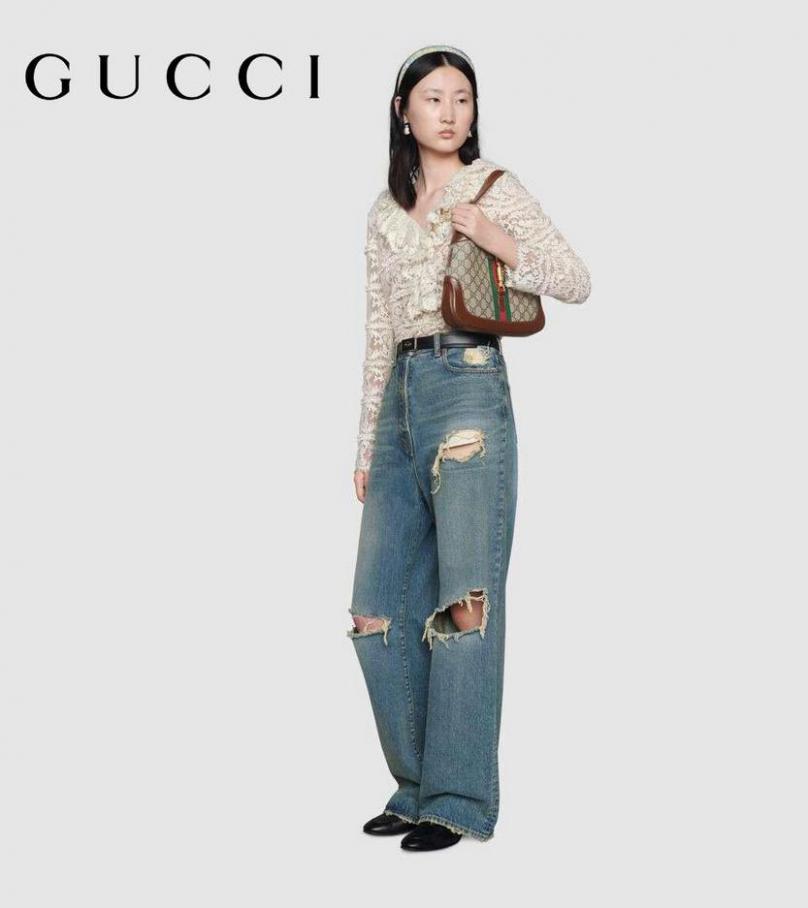 Lookbook . Gucci (2021-06-02-2021-06-02)