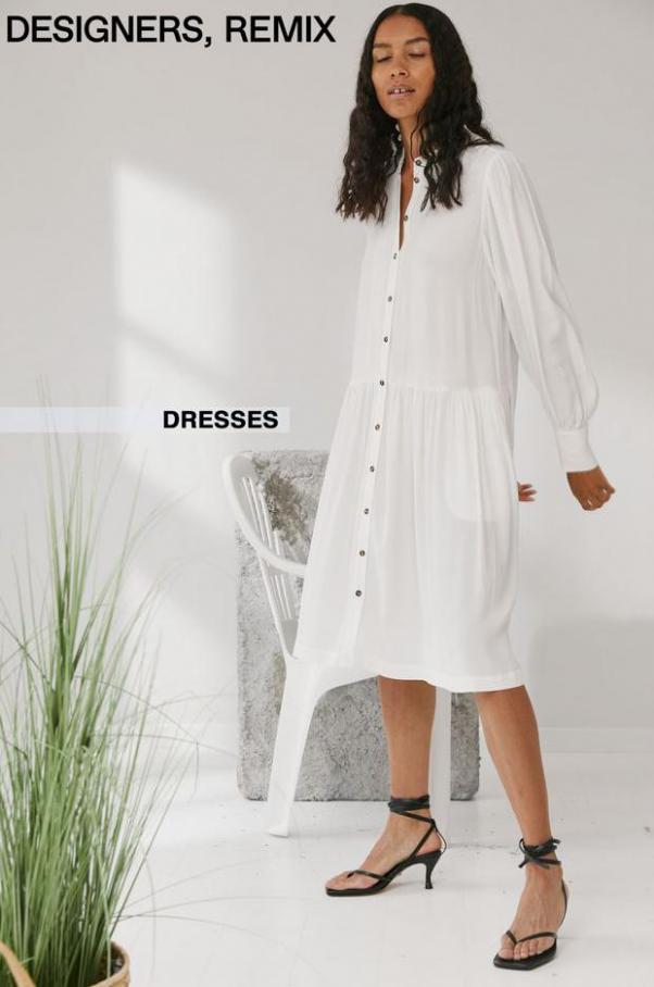 Dresses. Designers Remix (2021-07-08-2021-07-08)