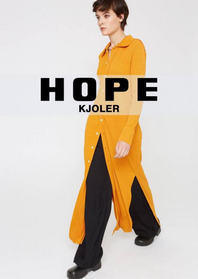 Kjoler. Hope (2022-04-01-2022-04-01)
