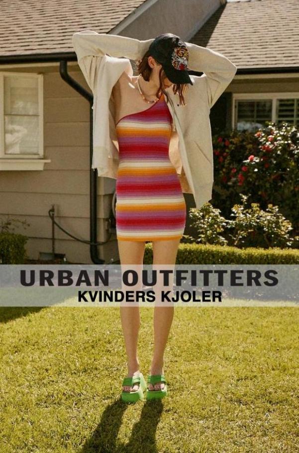 Kvinders kjoler. Urban Outfitters (2022-05-22-2022-05-22)