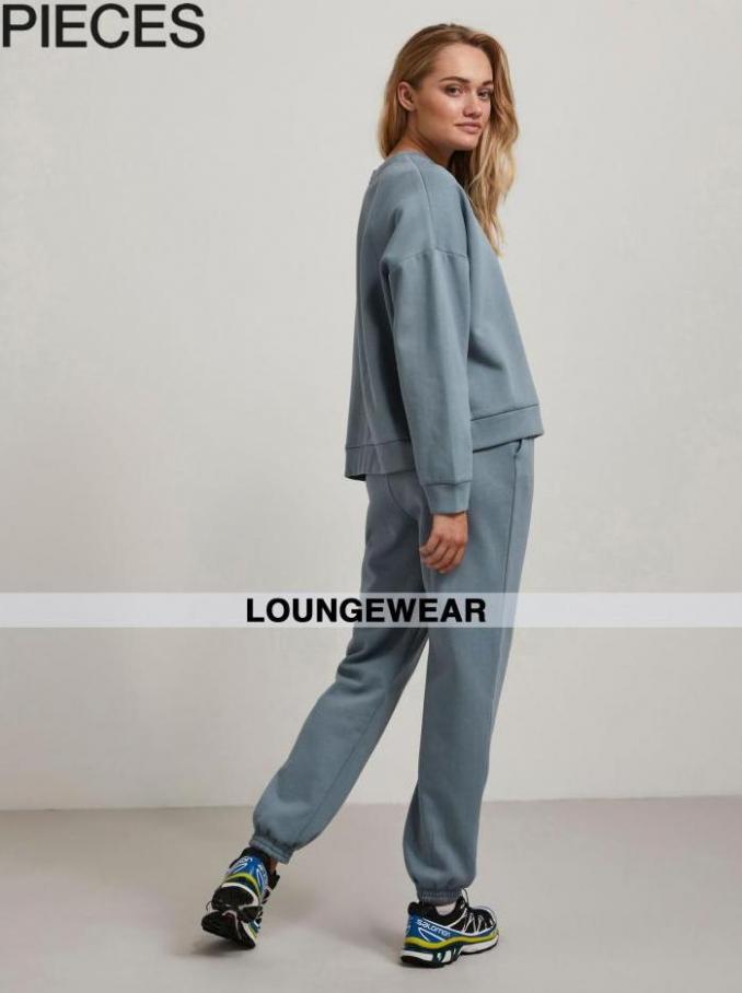 Loungewear. Pieces (2022-06-06-2022-06-06)