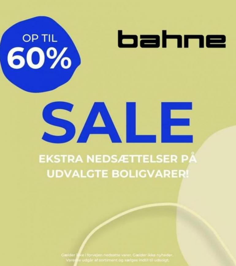 Sale Summer Essentials. Bahne (2023-09-09-2023-09-09)