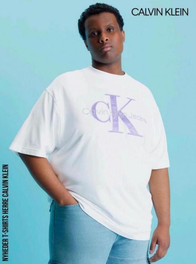 Nyheder T-shirts Herre Calvin Klein. Calvin Klein (2023-11-29-2023-11-29)